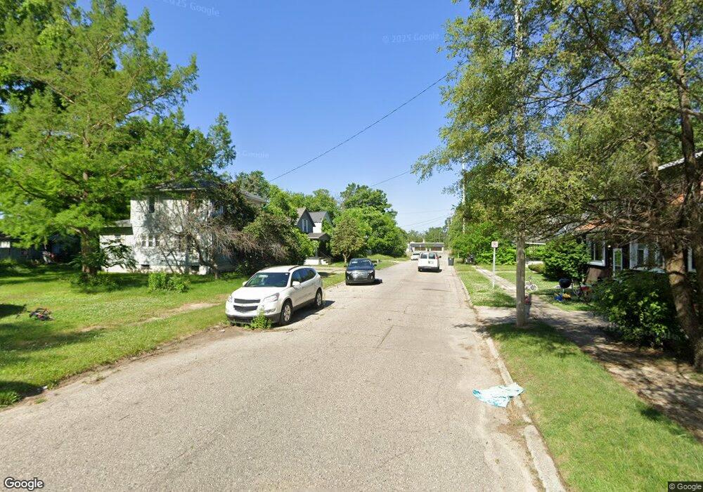 120 E Lakeview Ave, Flint, MI 48503 - photo 1