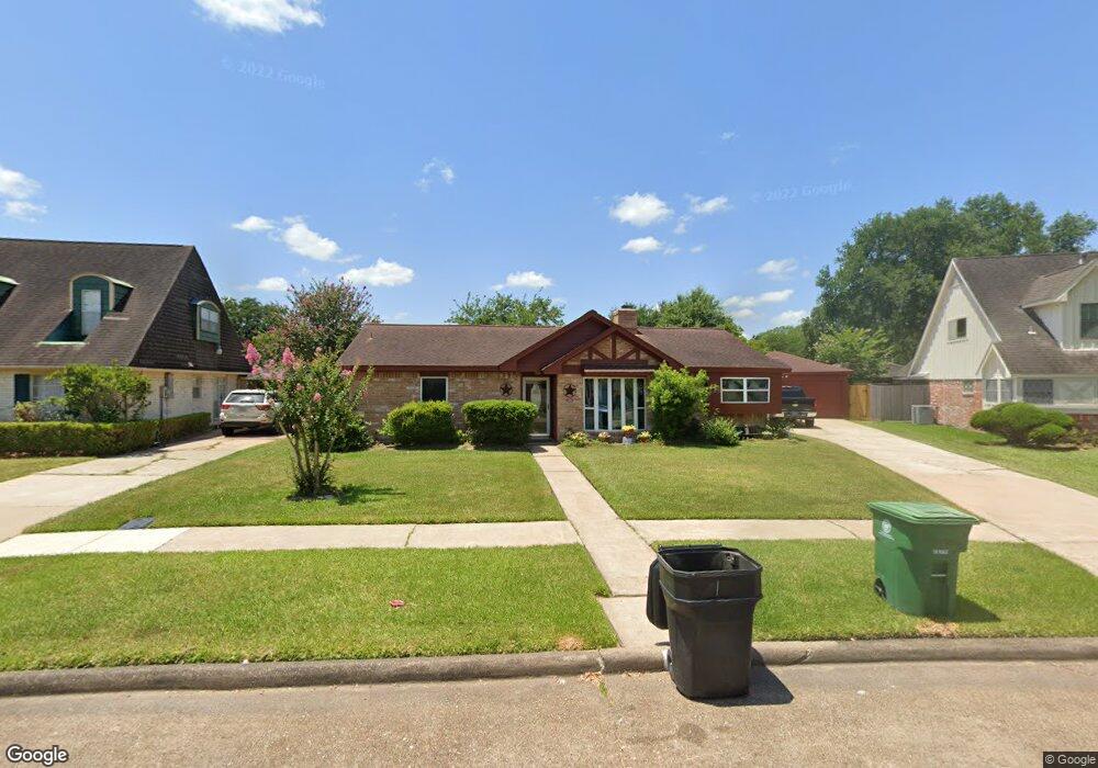 12002 Kirknoll Dr, Houston, TX 77089 - photo 1