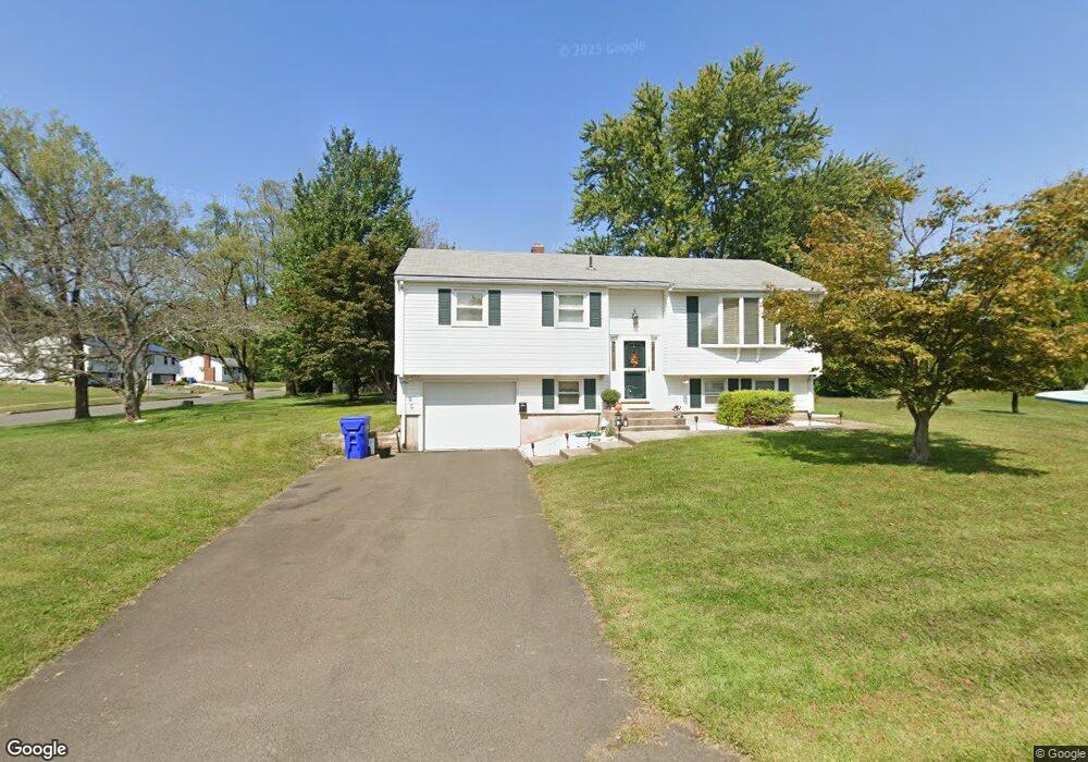 6 Castanea Ct, Middletown, CT 06457 - photo 1