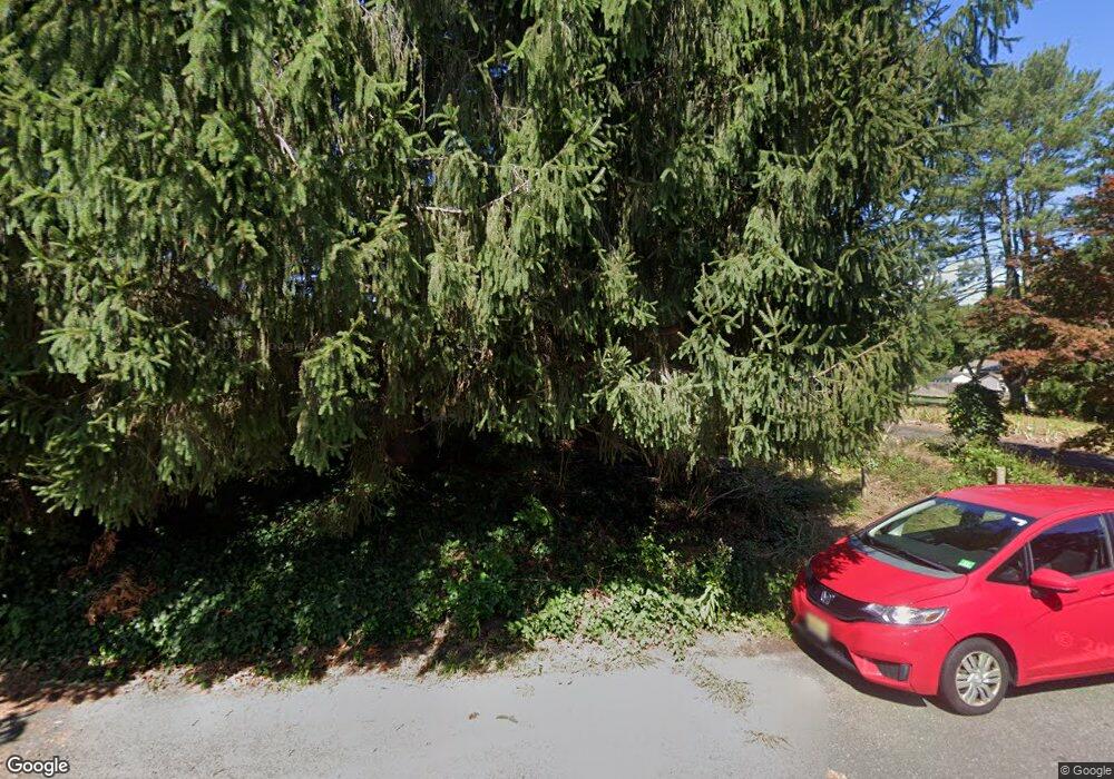 22 Knapp Cir, Middletown, NJ 07748 - photo 1