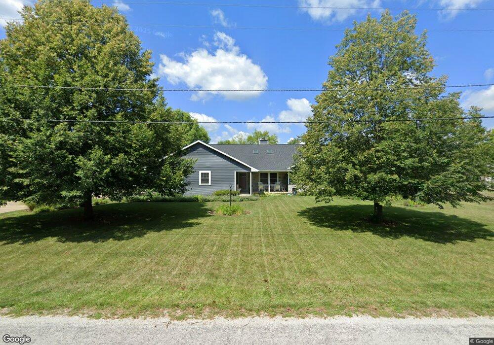 507 S Adams St, Philo, IL 61864 - photo 1