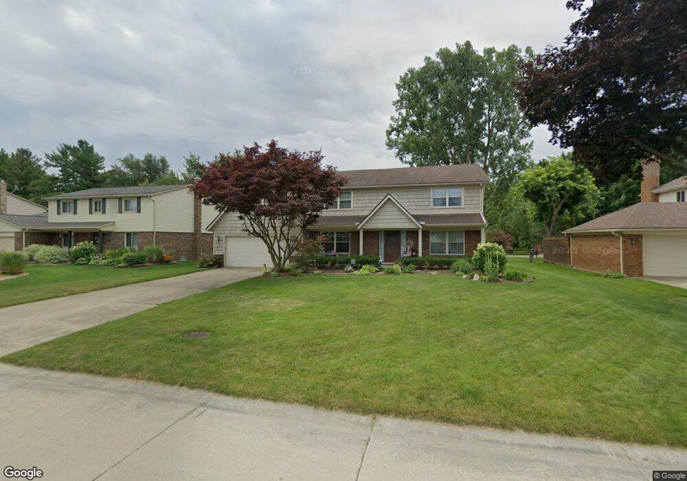 6281 Kiev St, West Bloomfield, MI 48324 - photo 1