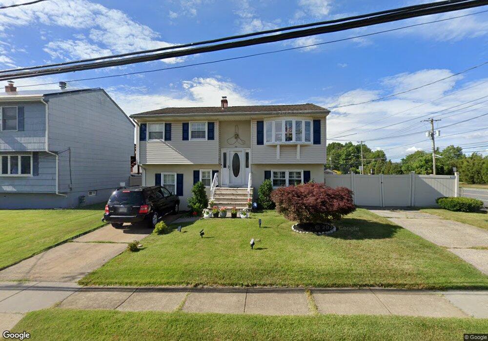 622 Franklin Dr, Perth Amboy, NJ 08861 - photo 1