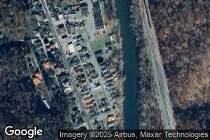 207 2nd Ave, West Logan, WV 25601