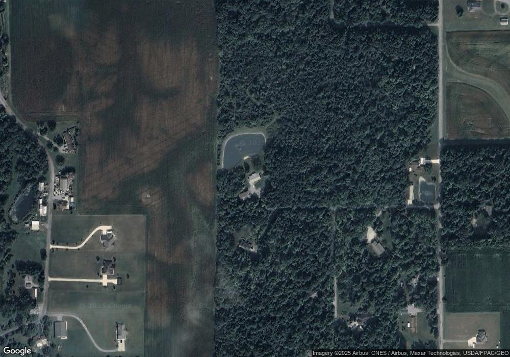 240 S Mcclure Rd, Lima, OH 45801 - photo 1