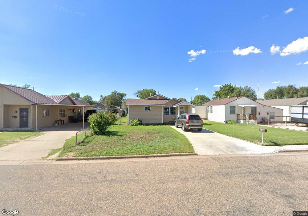 914 Zauk Ave, Dumas, TX 79029 - photo 1