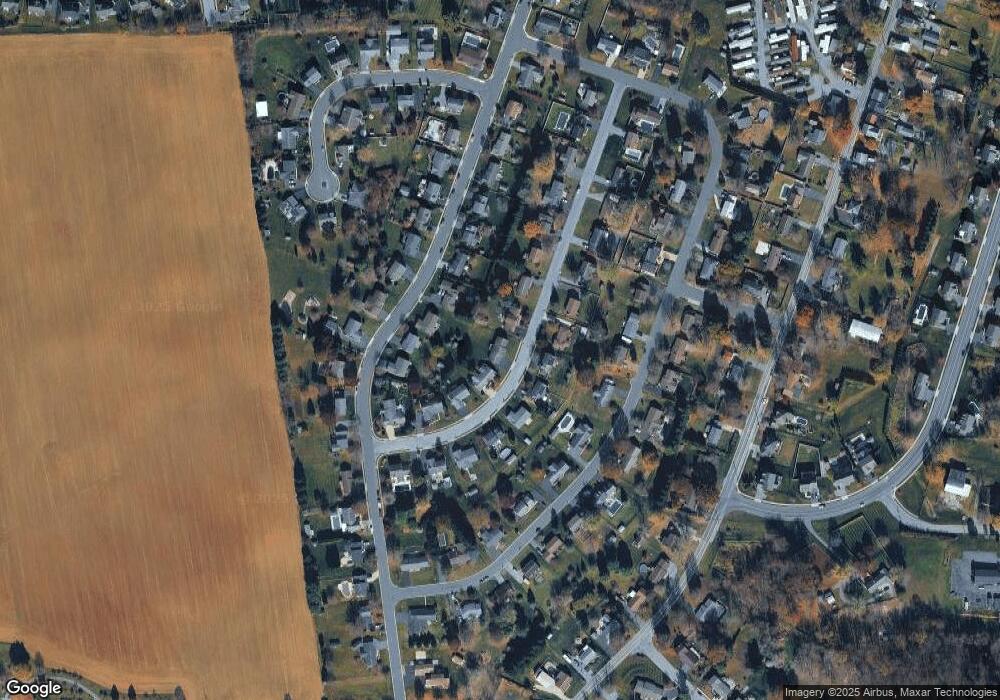 53 Stafford Dr, Palmyra, PA 17078 - photo 1