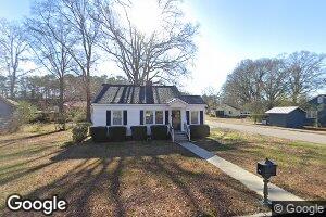 575 1st St NE, Rome, GA 30161