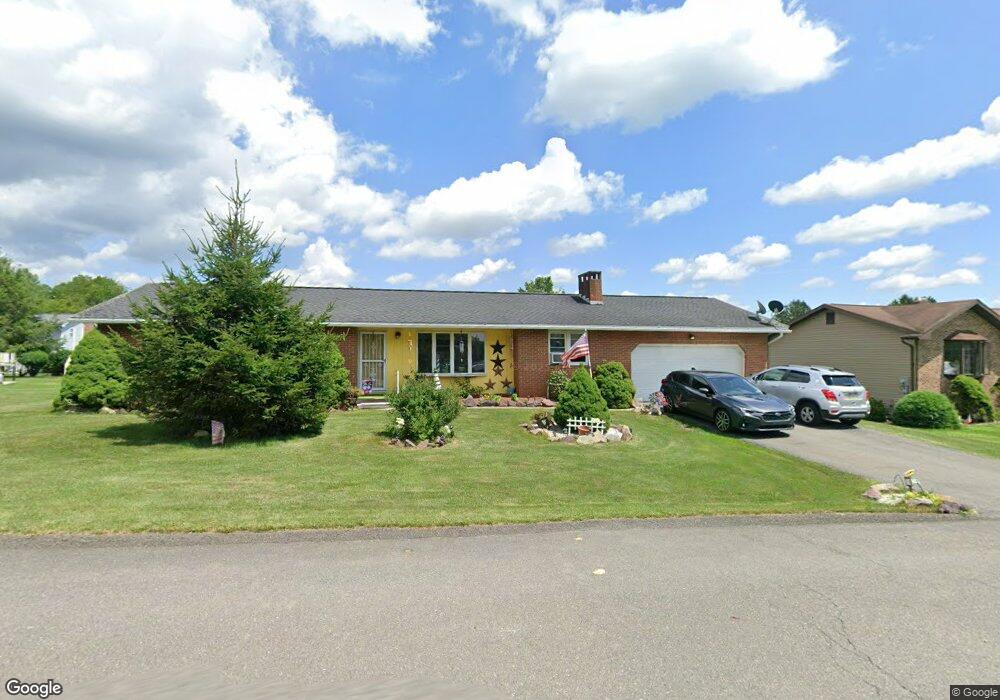10 South St, Tamaqua, PA 18252 - photo 1