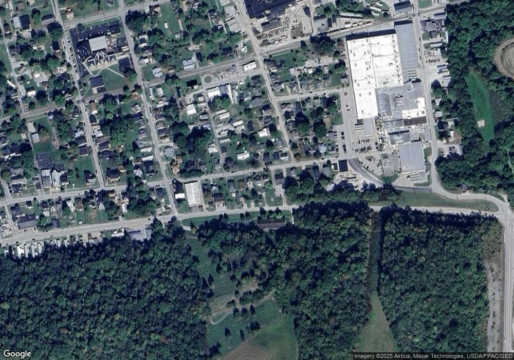 418 E 4th St, Augusta, KY 41002 - photo 1