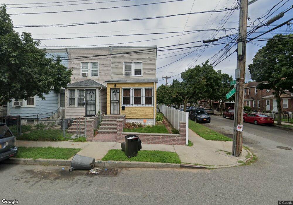 11843 153rd St, Jamaica, NY 11434 - photo 1