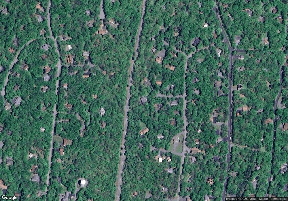 805 Waxwing Ct, Hawley, PA 18428 - photo 1