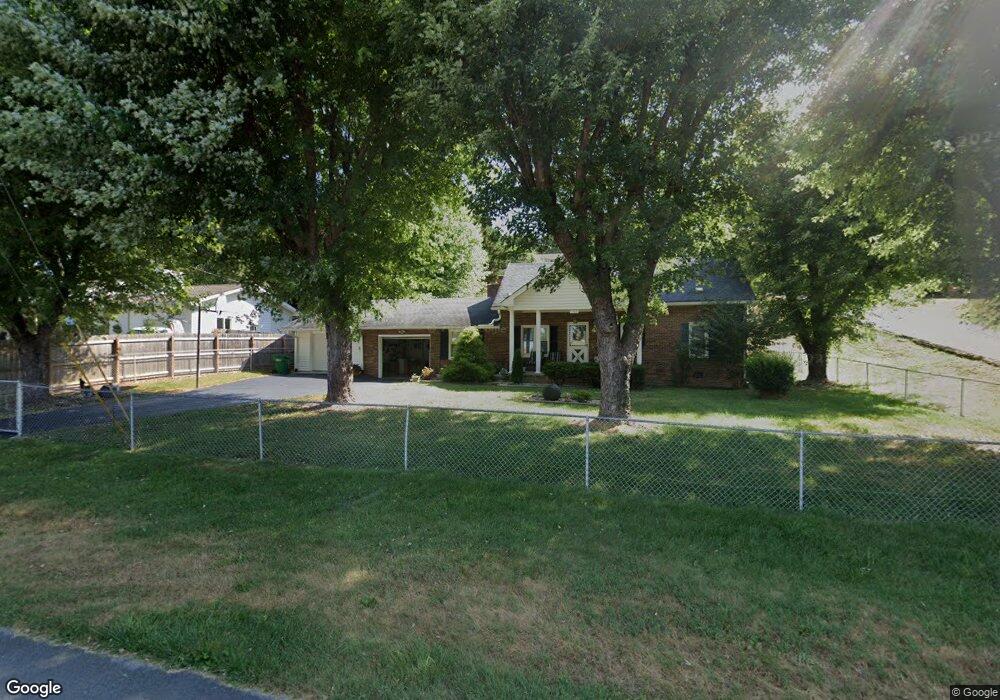 100 E 5th Ave, Watauga, TN 37694 - photo 1