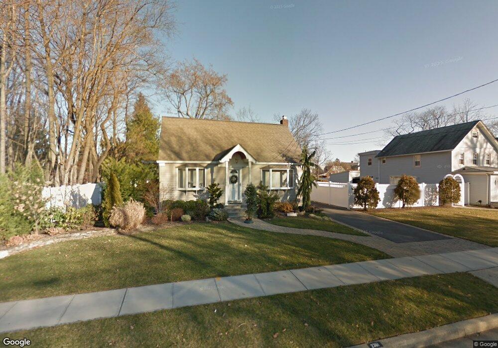 2361 Centre Ave, Bellmore, NY 11710 - photo 1