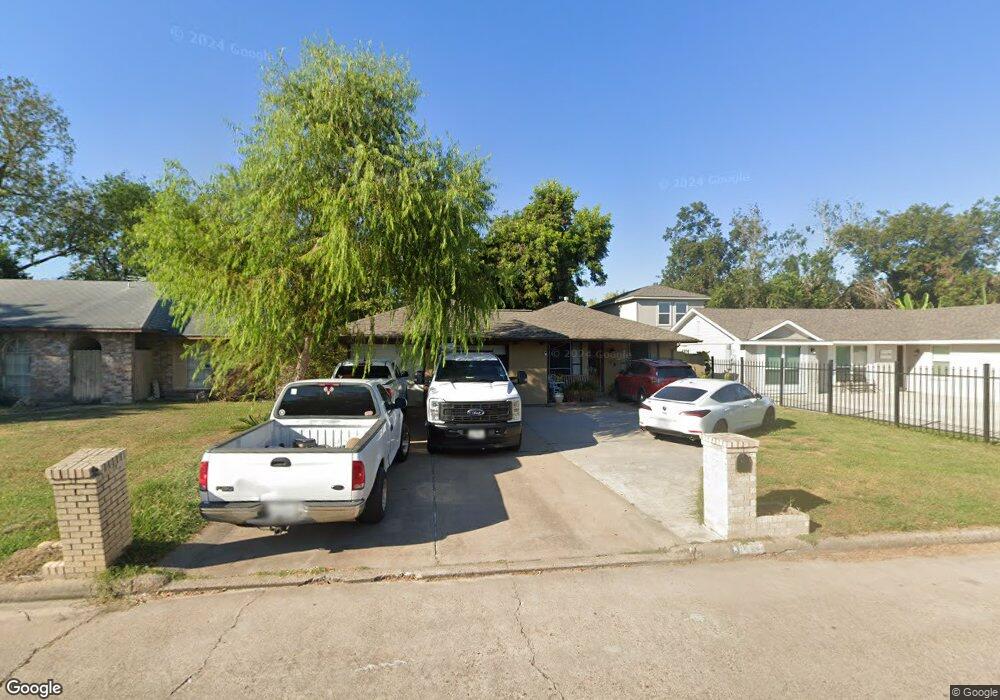922 Forestburg Dr, Houston, TX 77038 - photo 1