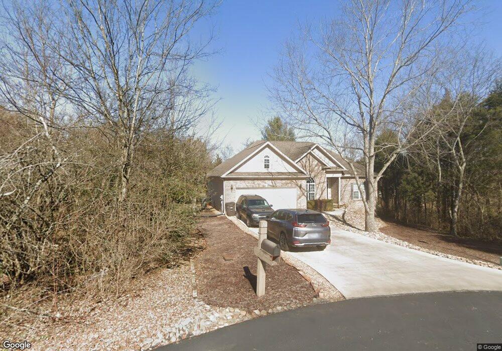 136 Tsuhdatsi Cir, Loudon, TN 37774 - photo 1