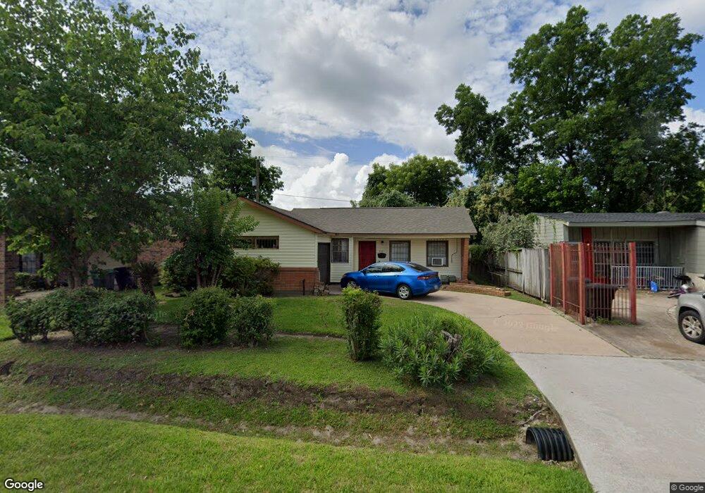 3321 Cliffmarshall St, Houston, TX 77088 - photo 1