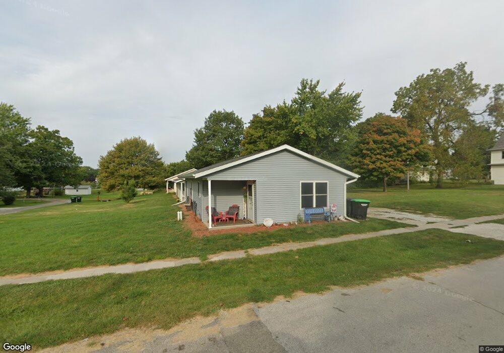 302 W 2nd St, Wayland, IA 52654 - photo 1