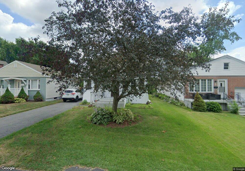 17 Carlisle Ct, Albany, NY 12209 - photo 1