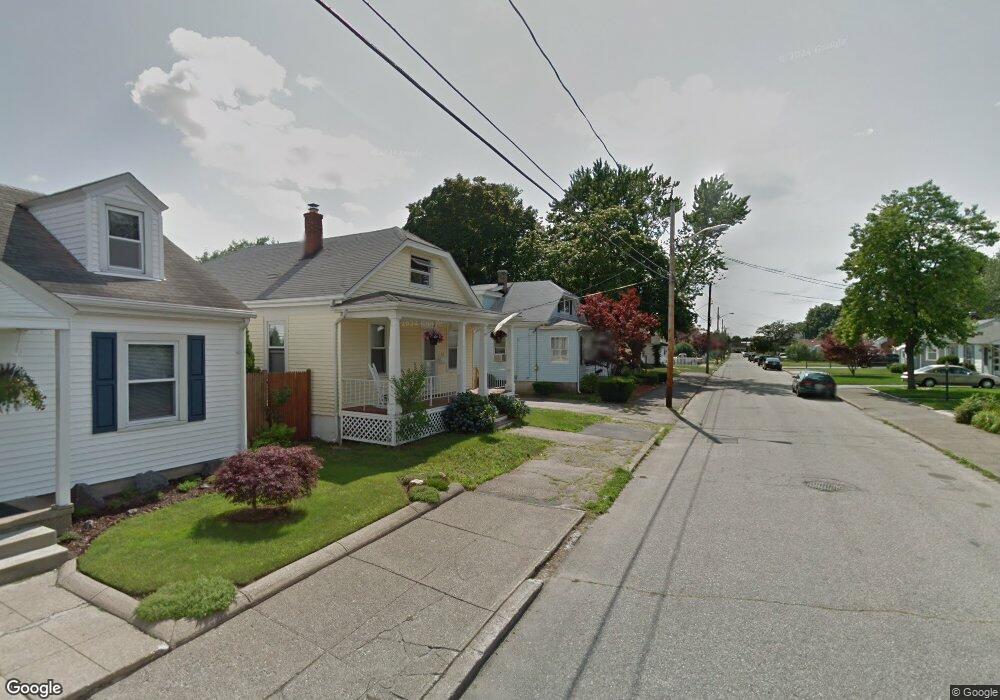 161 Balch St, Pawtucket, RI 02861 - photo 1