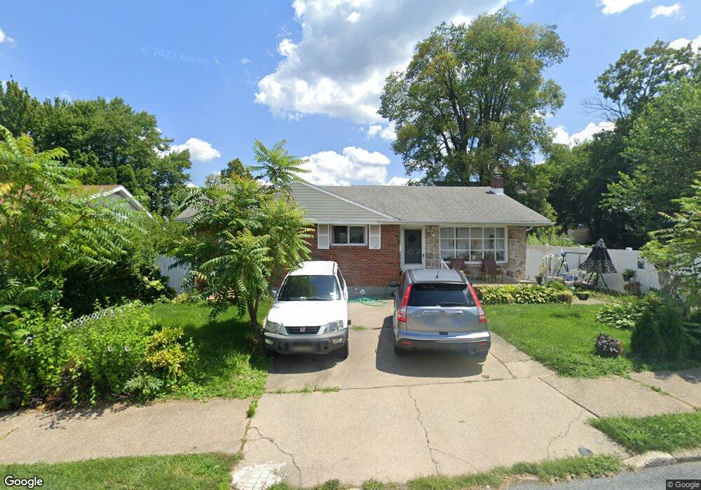 1325 S Race St unit 1329, Allentown, PA 18103 - photo 1