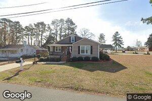 304 E Harnett St, Benson, NC 27504