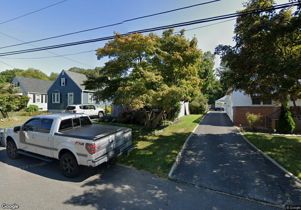 4911 Shepard St, Brookhaven, PA 19015 - photo 1