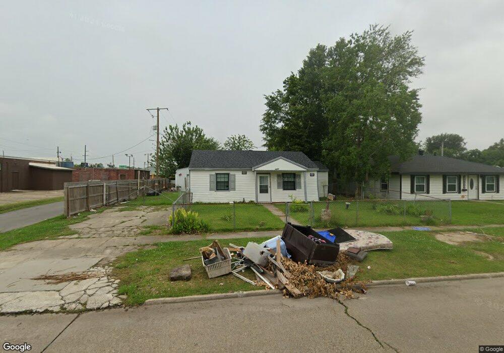 2502 9th St, Lake Charles, LA 70601 - photo 1