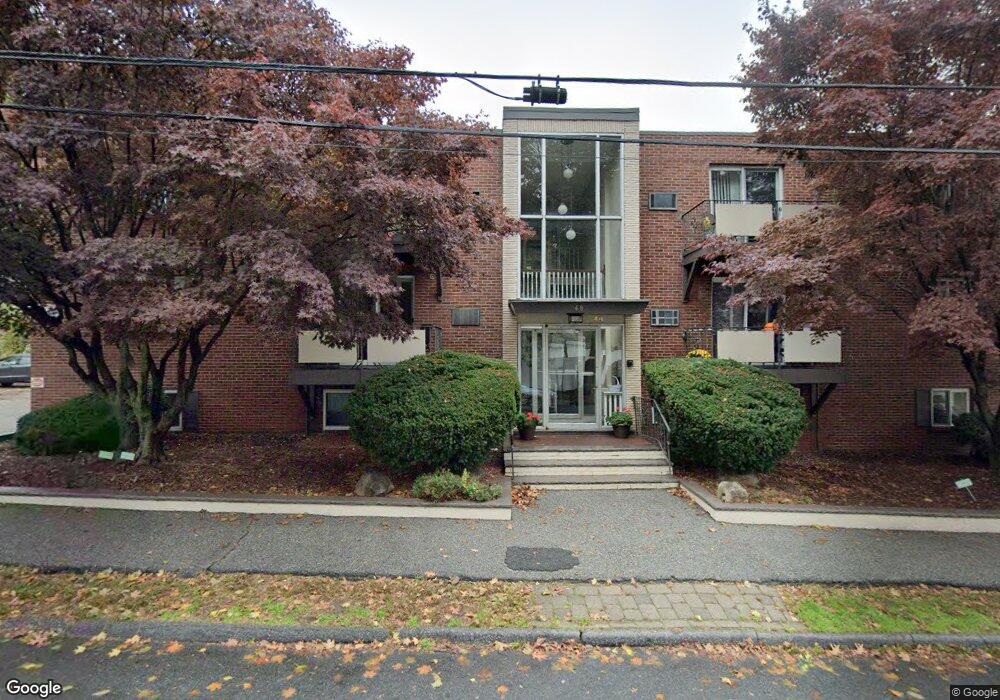 48 N Emerson St unit 4, Wakefield, MA 01880 - photo 1