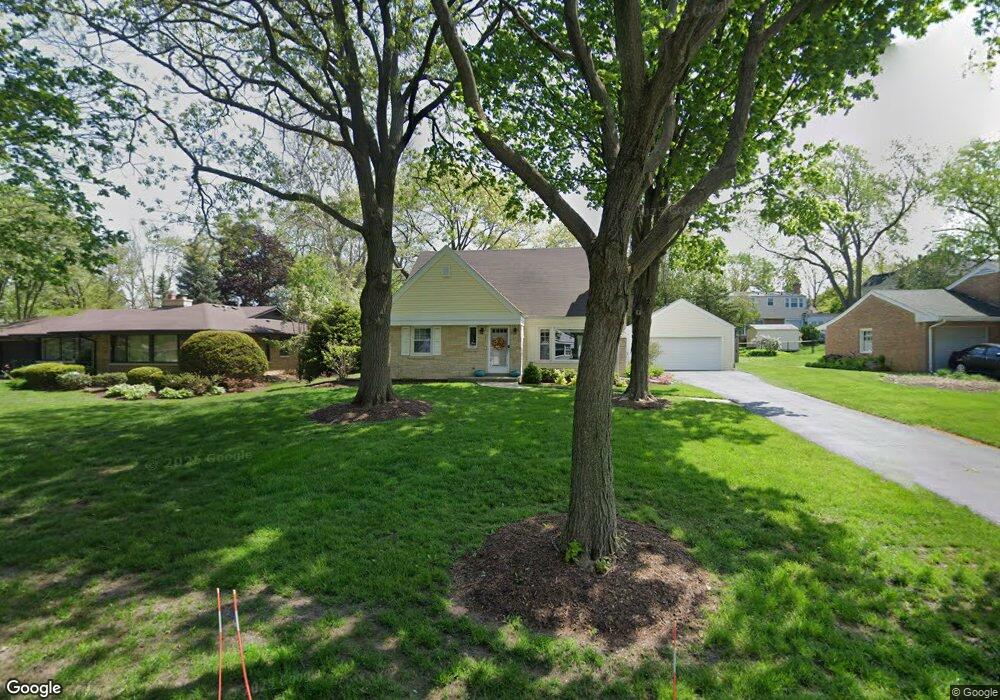 825 Gamon Rd unit 1, Wheaton, IL 60189 - photo 1