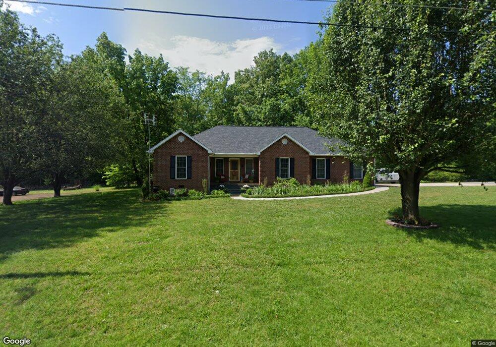 130 Stonegate Cir, Shelbyville, TN 37160 - photo 1