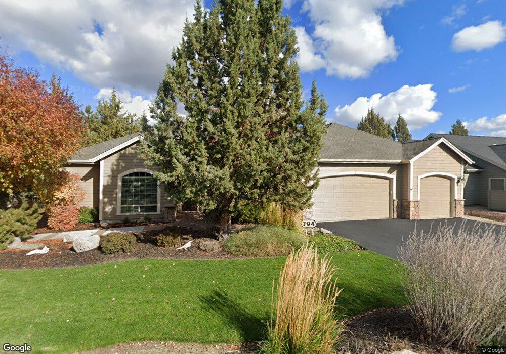 794 Ribbon Falls Rd, Redmond, OR 97756 - photo 1