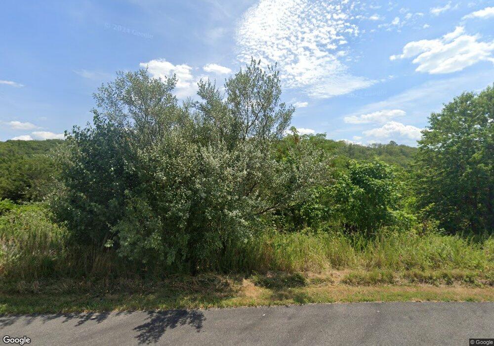 690 Comforter Ln, Middletown, VA 22645 - photo 1