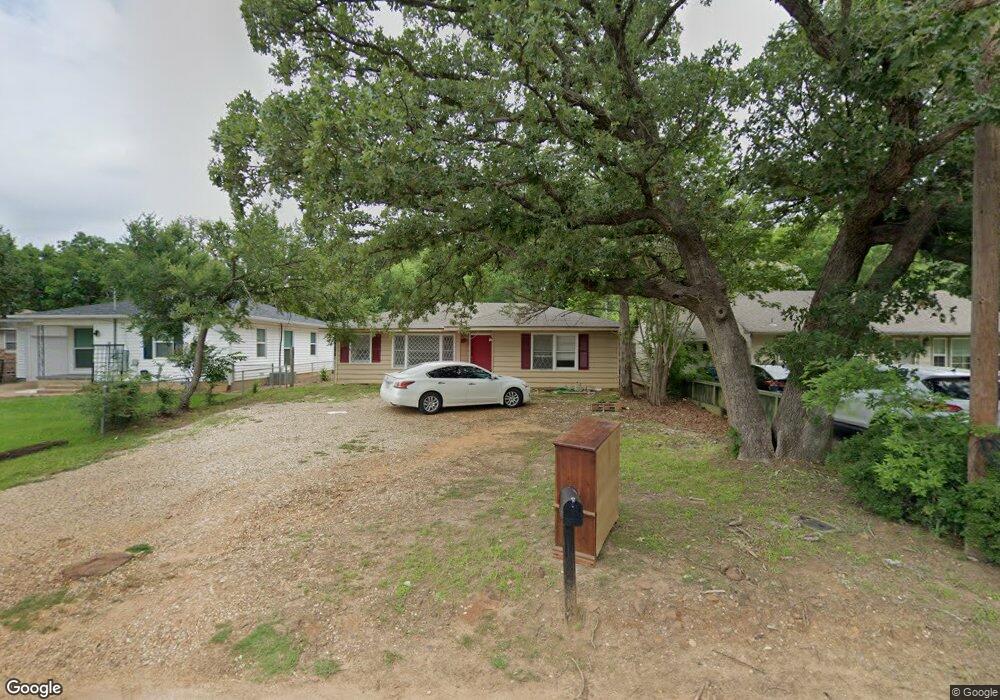 1511 W Texas St, Denison, TX 75020 - photo 1