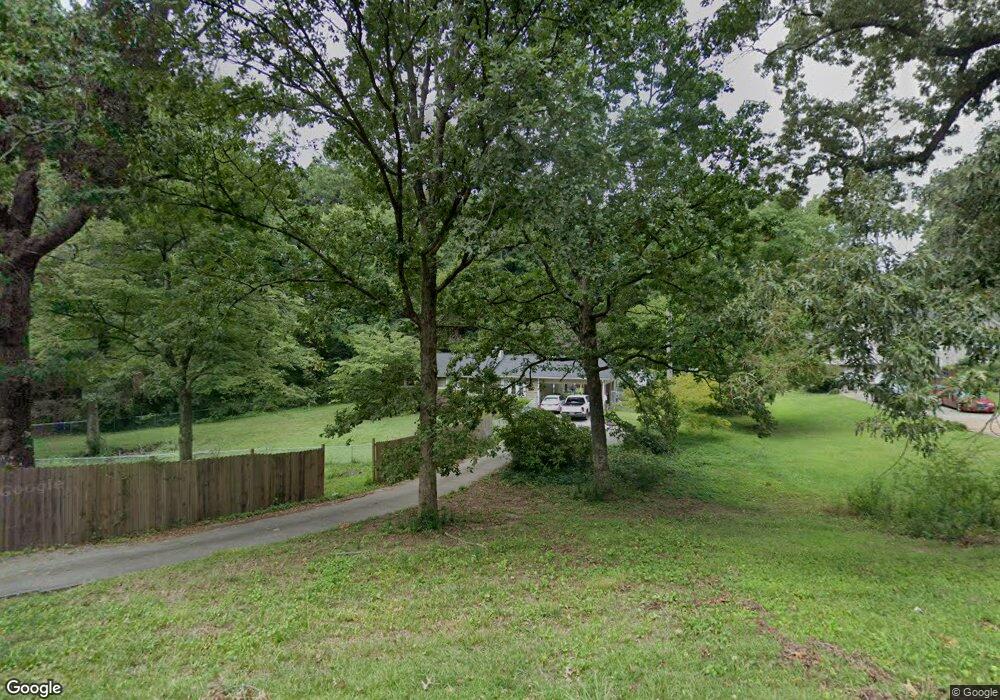 305 Westwood Cir, Dalton, GA 30721 - photo 1