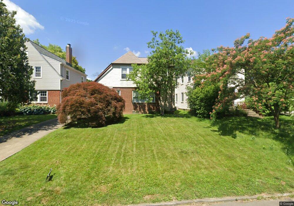 2859 Dresden St, Columbus, OH 43224 - photo 1