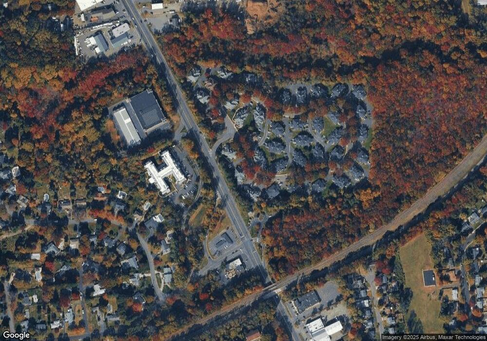 201 Buckingham Cir, Middletown, NJ 07748 - photo 1