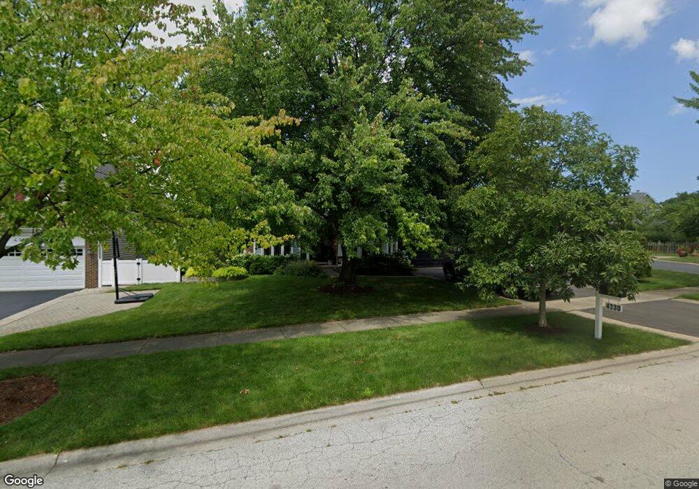 4330 Ivy Dr, Glenview, IL 60026 - photo 1