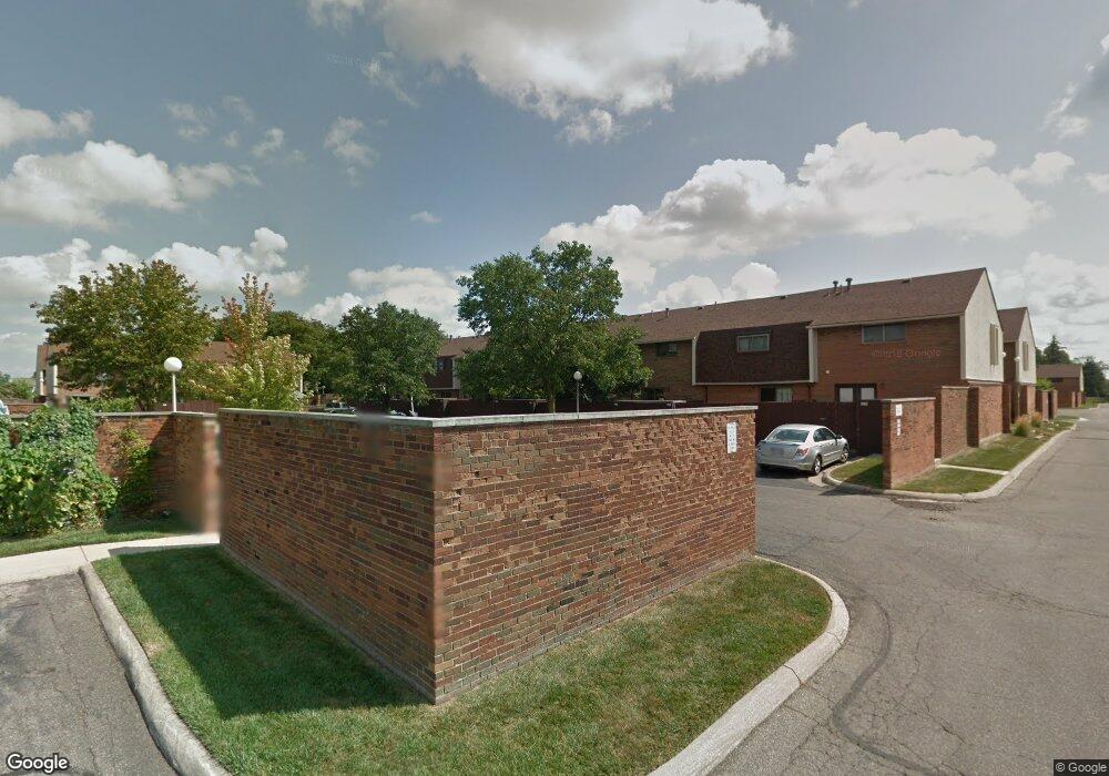 1874 Willoway Cir S unit BLDG, Columbus, OH 43220 - photo 1