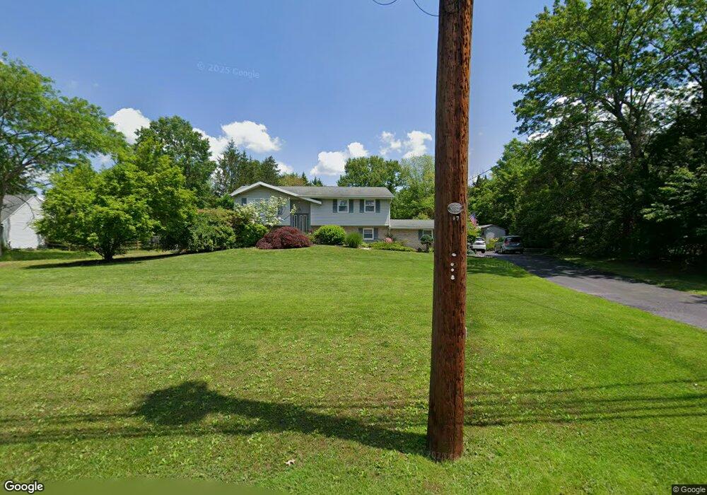 2019 Linsenbigler Rd, Pennsburg, PA 18073 - photo 1