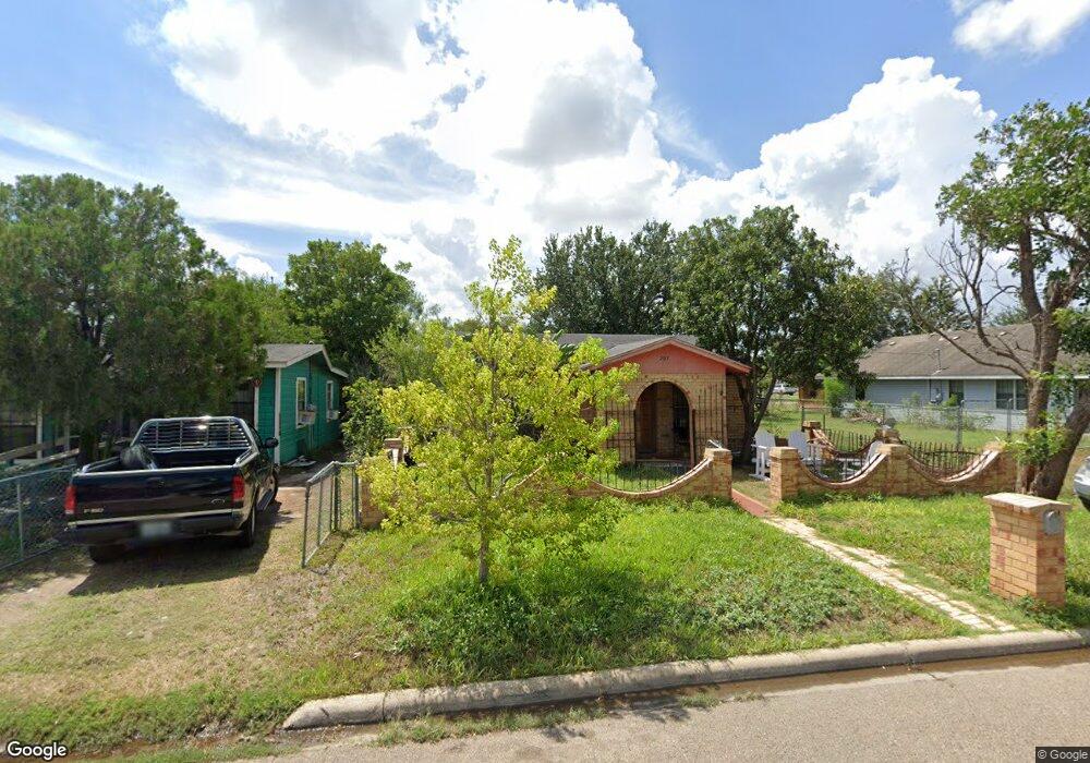 207 S 20th St, Donna, TX 78537 - photo 1