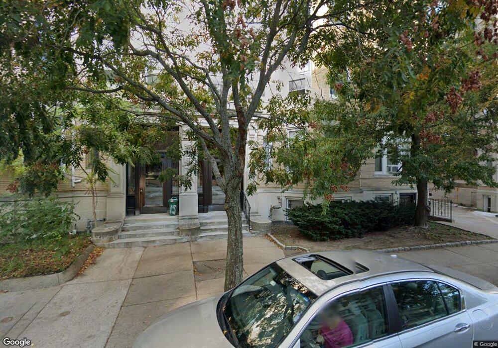 11 Englewood Ave unit 2, Brookline, MA 02445 - photo 1