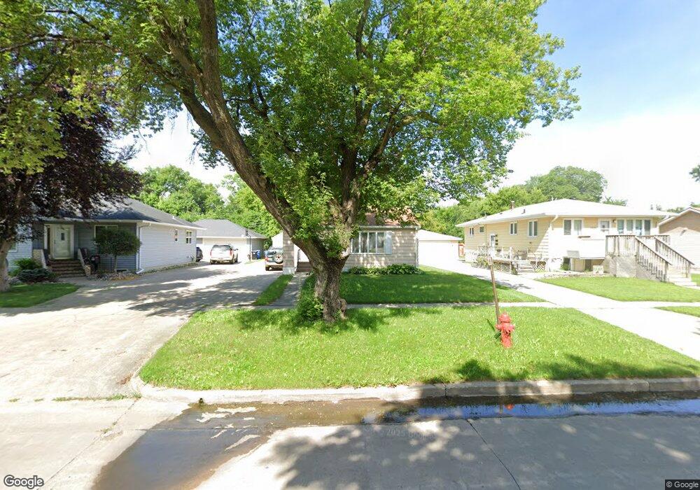 1429 16th St S, Fargo, ND 58103 - photo 1