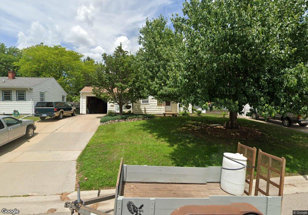 1510 Parker St, Cedar Falls, IA 50613 - photo 1