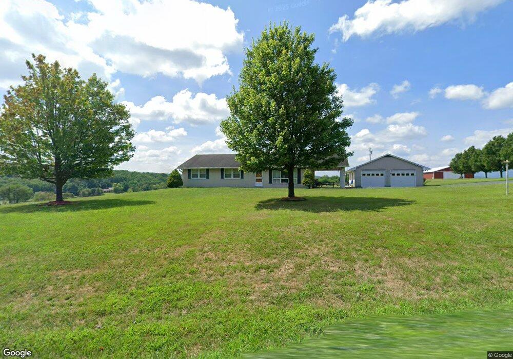 1166 Fairfax St, Berkeley Springs, WV 25411 - photo 1