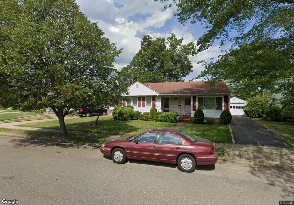 642 Dickens Ave, Franklin Square, NY 11010 - photo 1