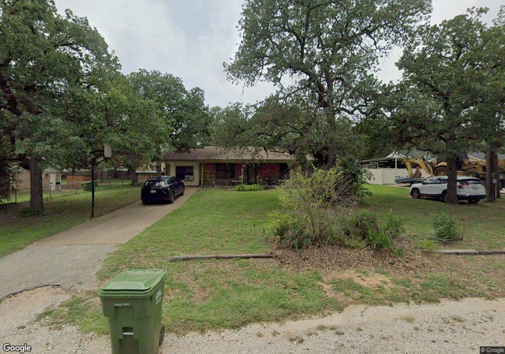 824 Cherry Ln, Springtown, TX 76082 - photo 1