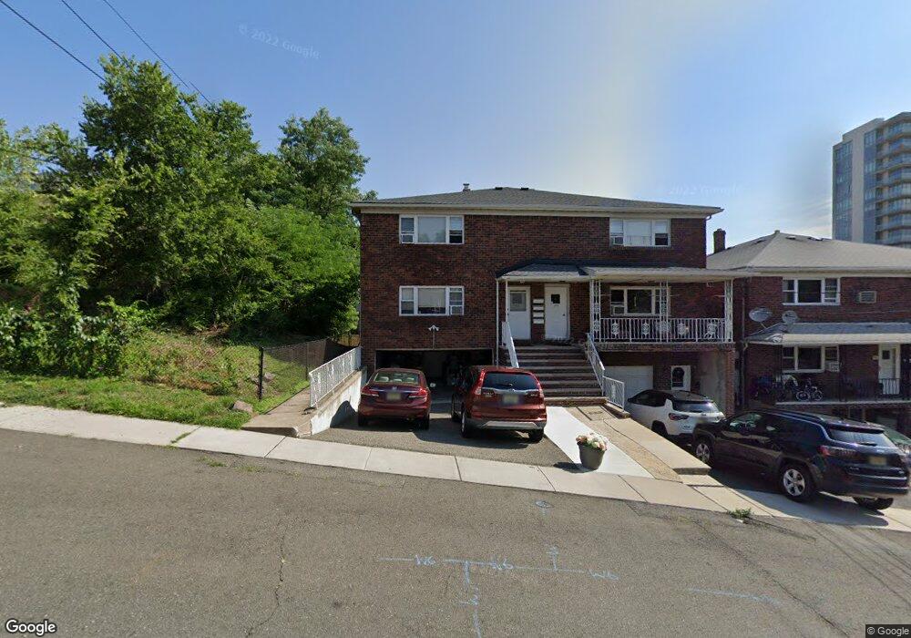 195 Wheeler St unit G, Cliffside Park, NJ 07010 - photo 1