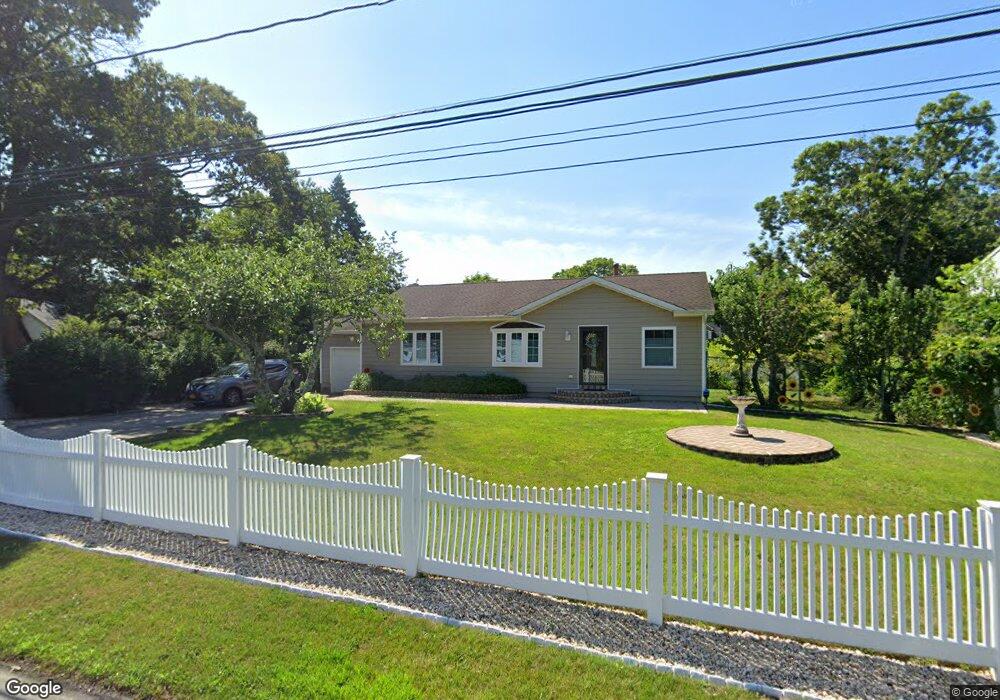 46 Lafayette Dr, Shirley, NY 11967 - photo 1