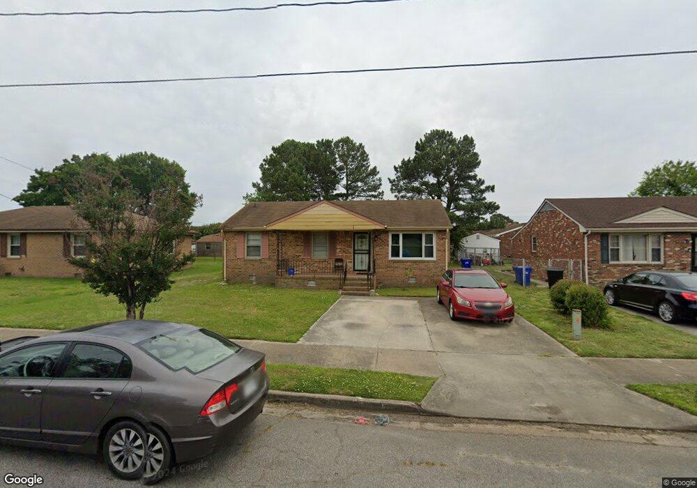 693 Jefferson St, Portsmouth, VA 23704 - photo 1